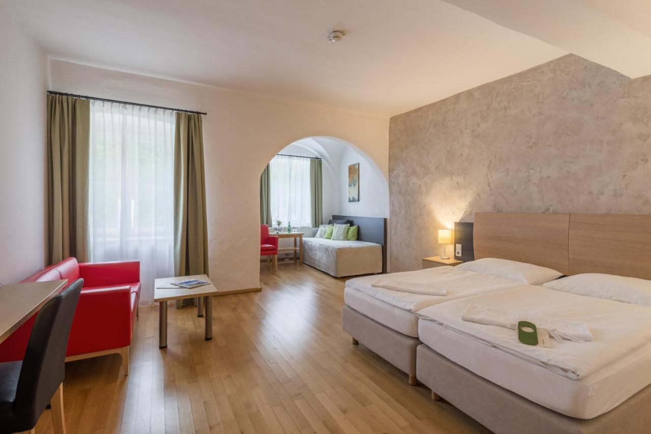 Wesenufer Hotel & Seminarkultur An Der Donau מראה חיצוני תמונה